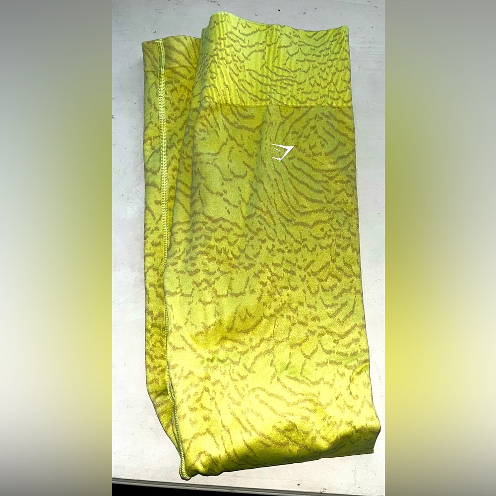 Gymshark adapt yellow leggings